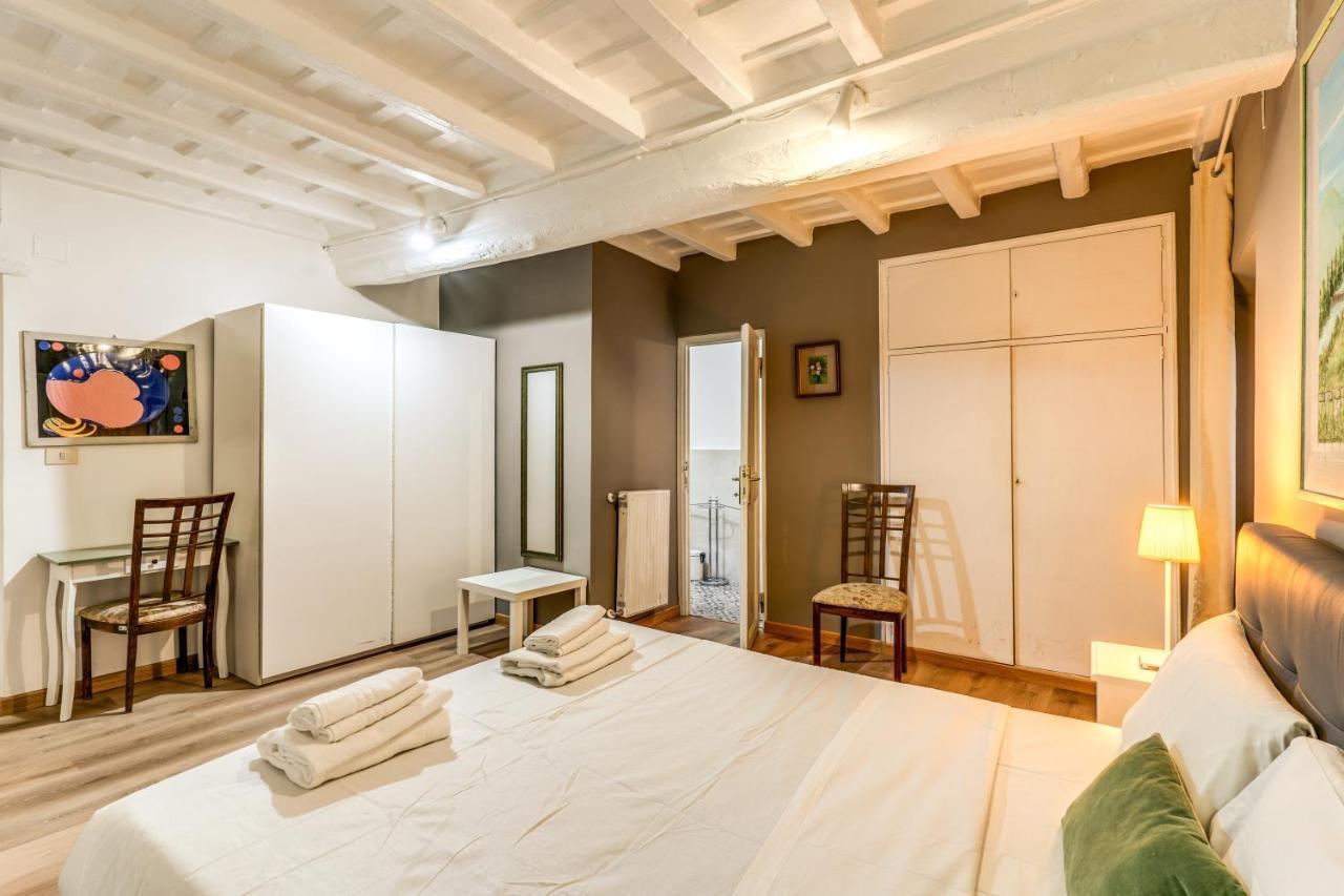 Lovely Spacious Near The Colosseum * Rom